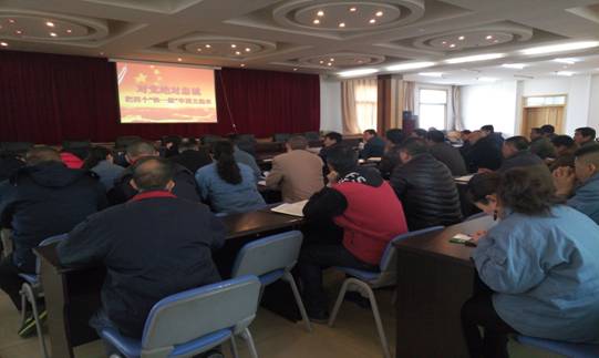 堅定信念 對黨忠誠，融會貫通 學以致用